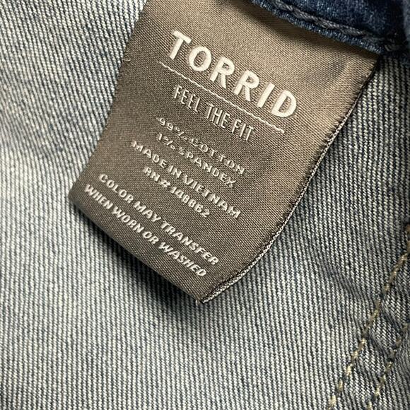 Torrid Denim Shorts Size 20 Flap Pocket Jean Summer Casual Basic Neutral Stretch - Picture 5 of 5